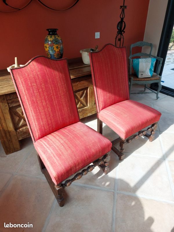 Chaises Louis XIII (image 1)