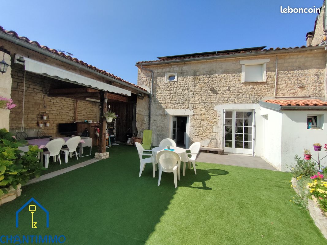 Maison 4 pièces 86 m² · à Longèves · 85,5 m² · 179 350 €