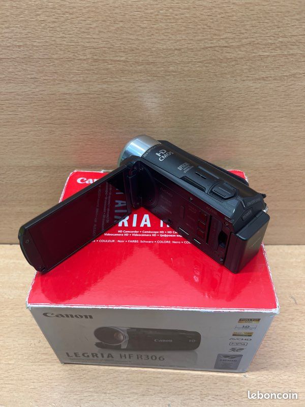 Camera Canon Legria Hfr306 Camera Canon Legria HF R306 Photo