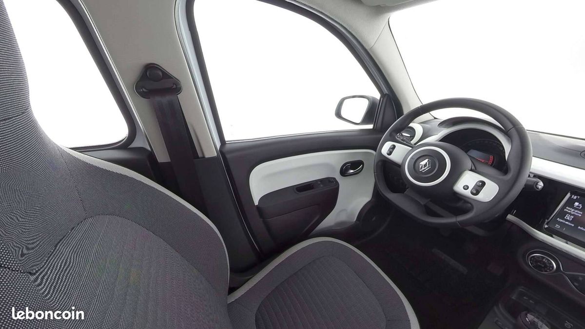 Renault twingo iii e tech equilibre (image 20)