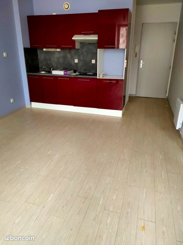 Appartement 3 pièces 57 m² · à Chef-Boutonne · 57 m² · 600 €/mois