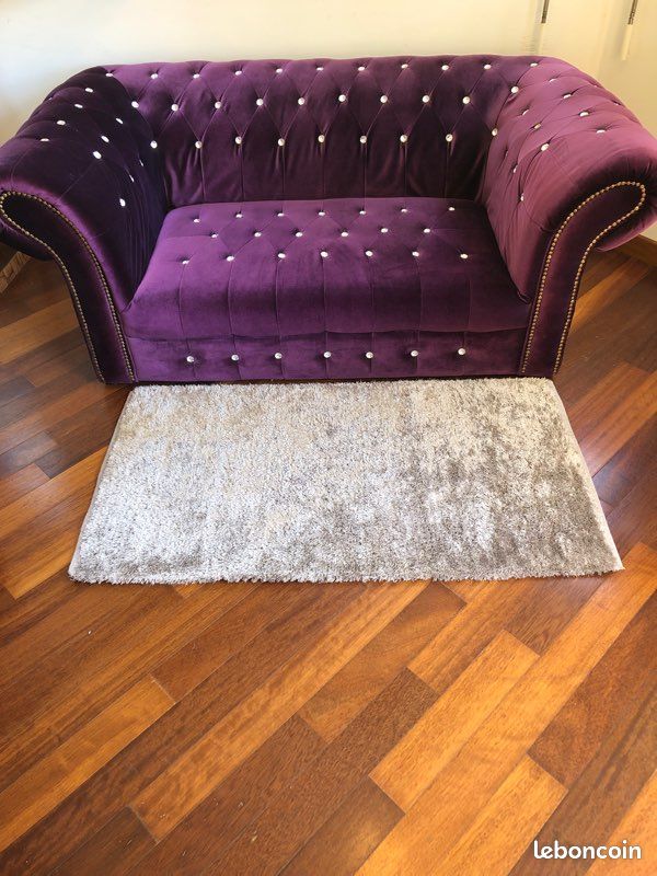 Canapé, deux places + fauteuils une place ￼ (image 1)