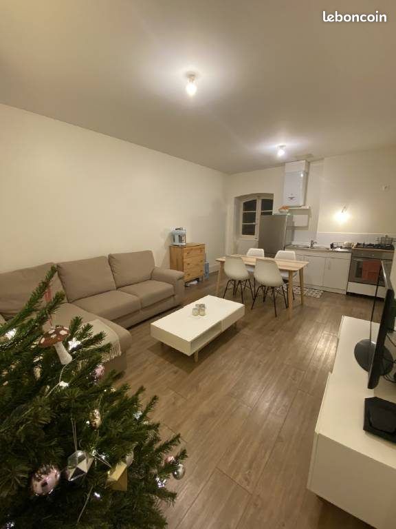 Appartement a louer bourgoin-jallieu - 3 pièce(s) - 59 m2 - Surfyn