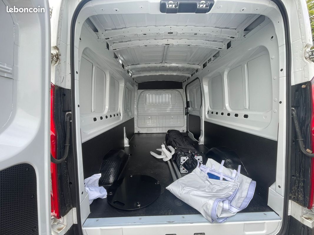 Maxus e-deliver9 fourgon l3h2 88 kwh (image 10)