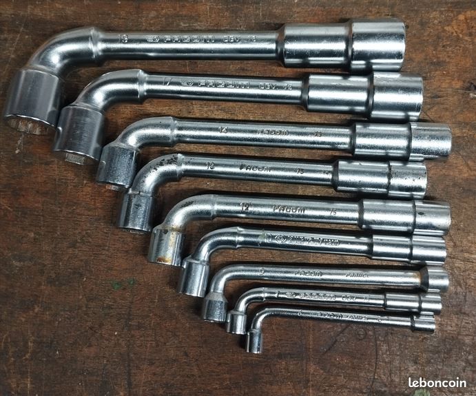 Clé à pipe FACOM (image 1)