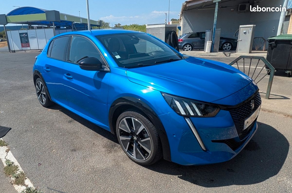 E208 gt 2020 (image 1)