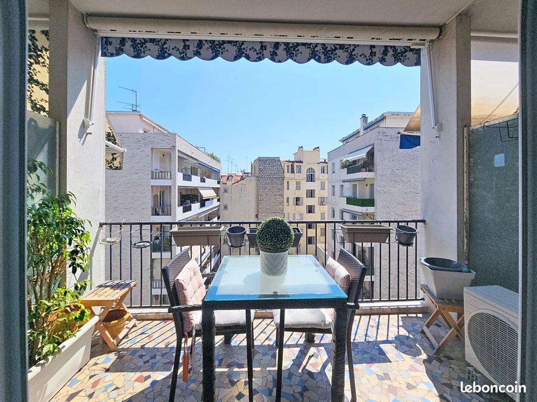 Appartement 3 pièces 90 m² · à Nice · 90 m² · 603 750 €