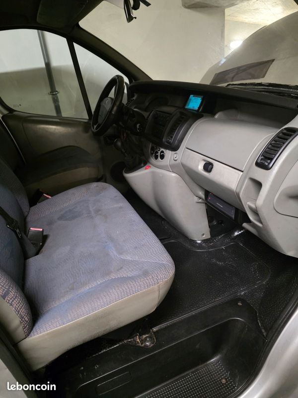 Renault trafic 2003 2l5 140 cv (image 3)