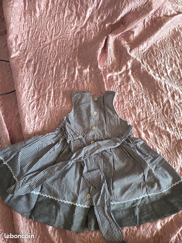 Robe fille à carreaux avec broderie cerises (image 4)