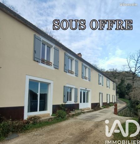 Maison 7 pièces 318 m²