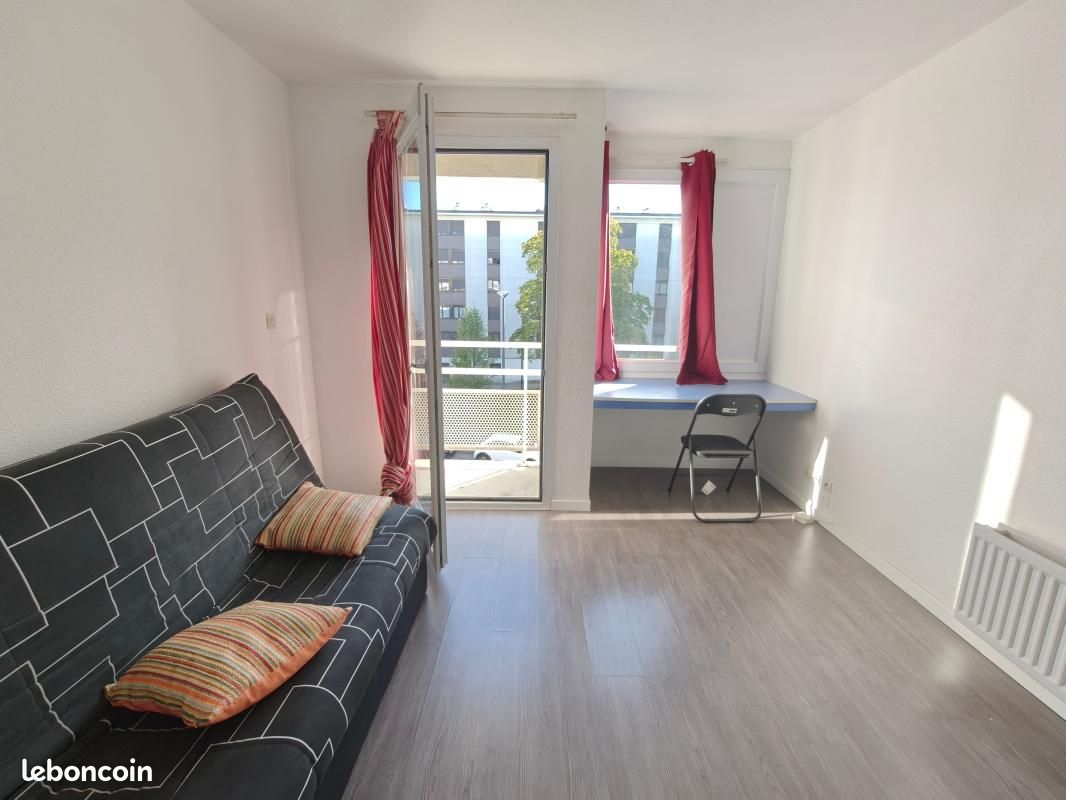 Appartement 1 pièce 18 m² · à Grenoble · 18 m² · 495 €/mois