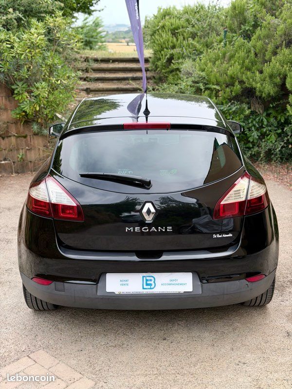 RENAULT MÉGANE 3 BOSE PHASE 3 1.5DCi 110ch - Moteur 134.000km - Garantie 3 mois (image 6)