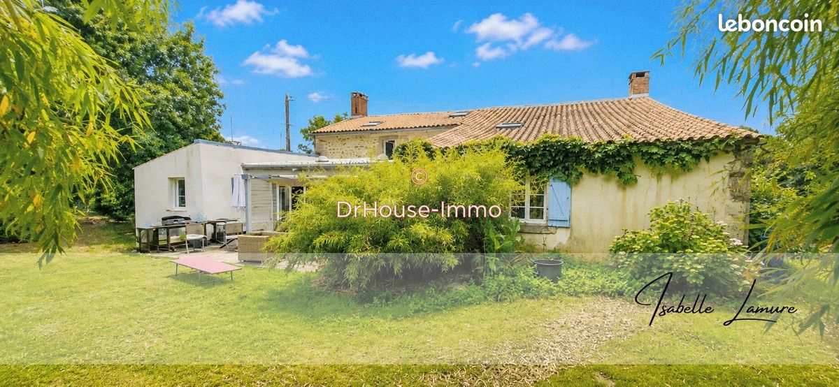 Propriété 7 pièces 219 m² (image 1)