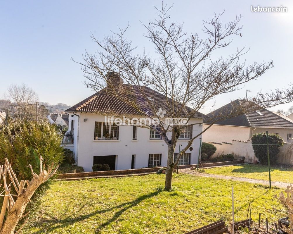 Maison 5 pièces 181 m² · à Breuillet · 181 m² · 349 000 €