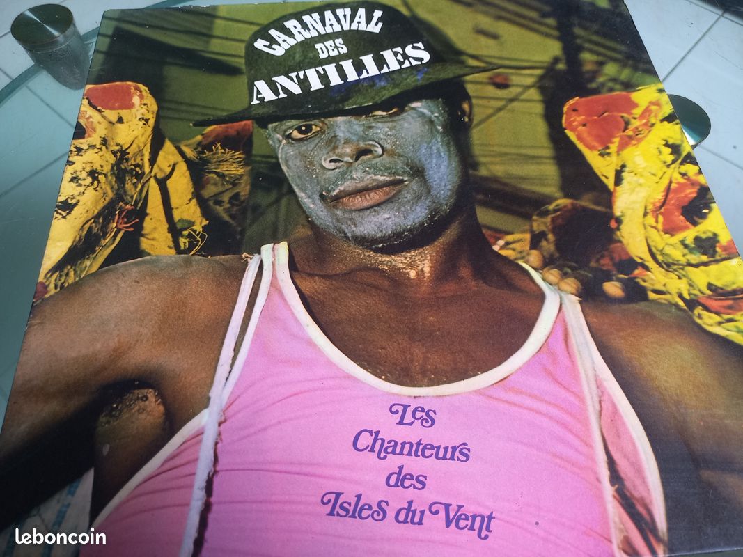 Loisir vend vinyl (image 1)