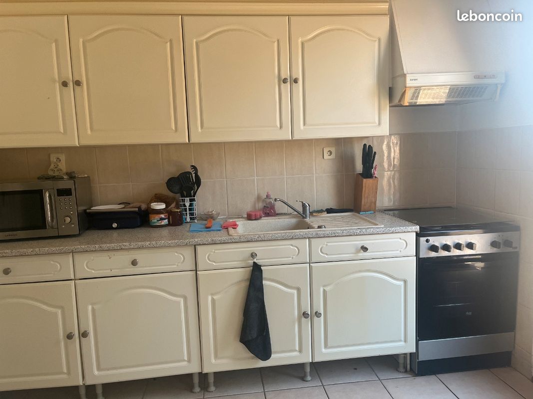 Appartement 5 pièces 73 m² · à Apt · 73 m² · 670 €