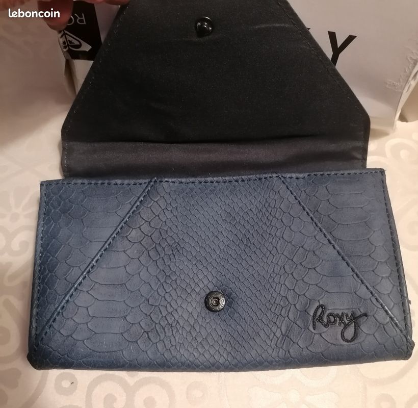 Portefeuille Femme Roxy Neuf Avec étiquettes - Multicolore, Modèle Tendance