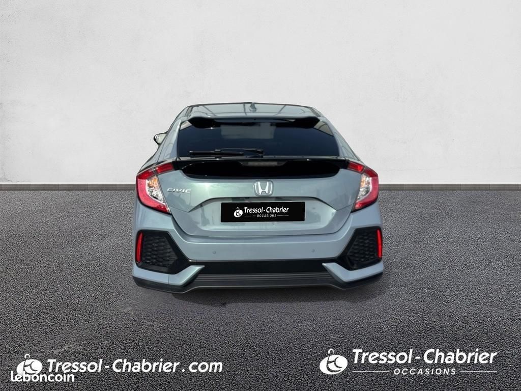 Honda Civic 2017 1.0 i-VTEC 129 Exclusive CVT (image 4)