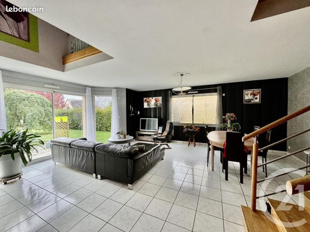Maison 7 pièces 156 m²