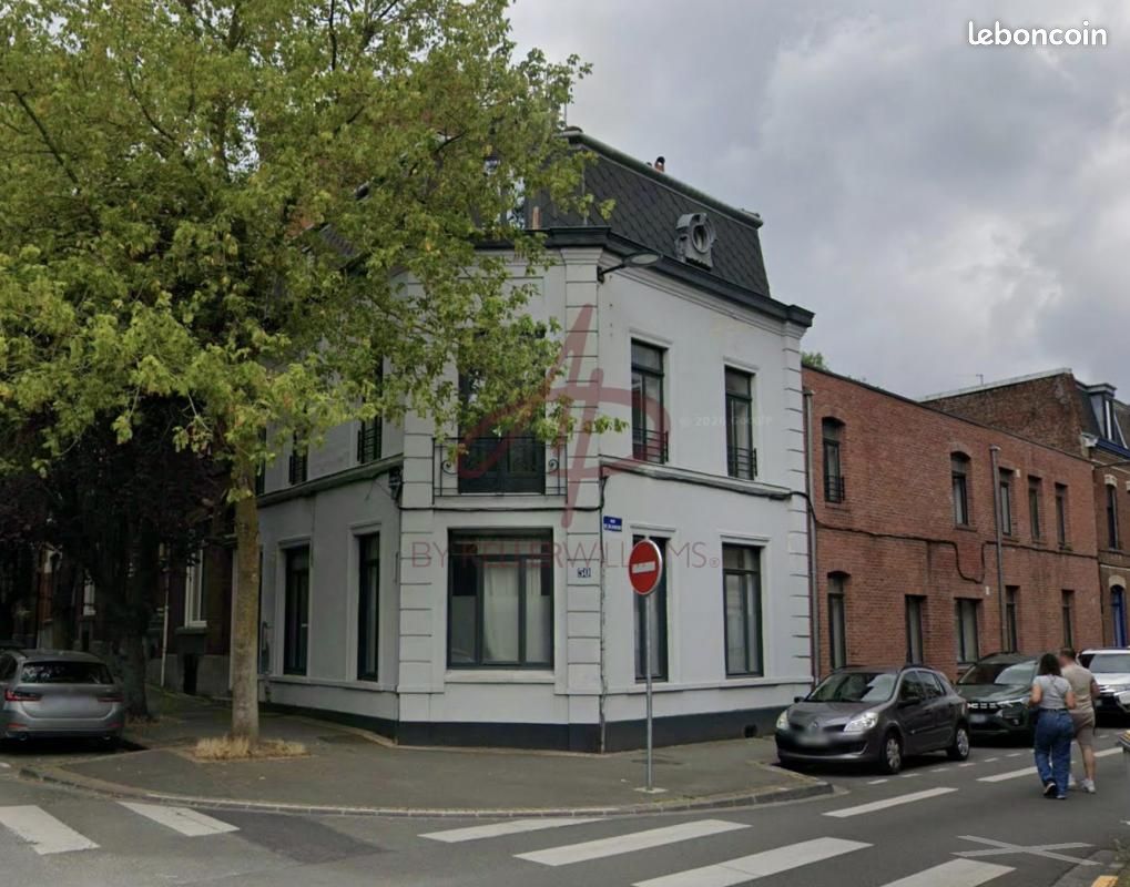 Local commercial 300 m² · à Roubaix · 300 m² · 527 000 €