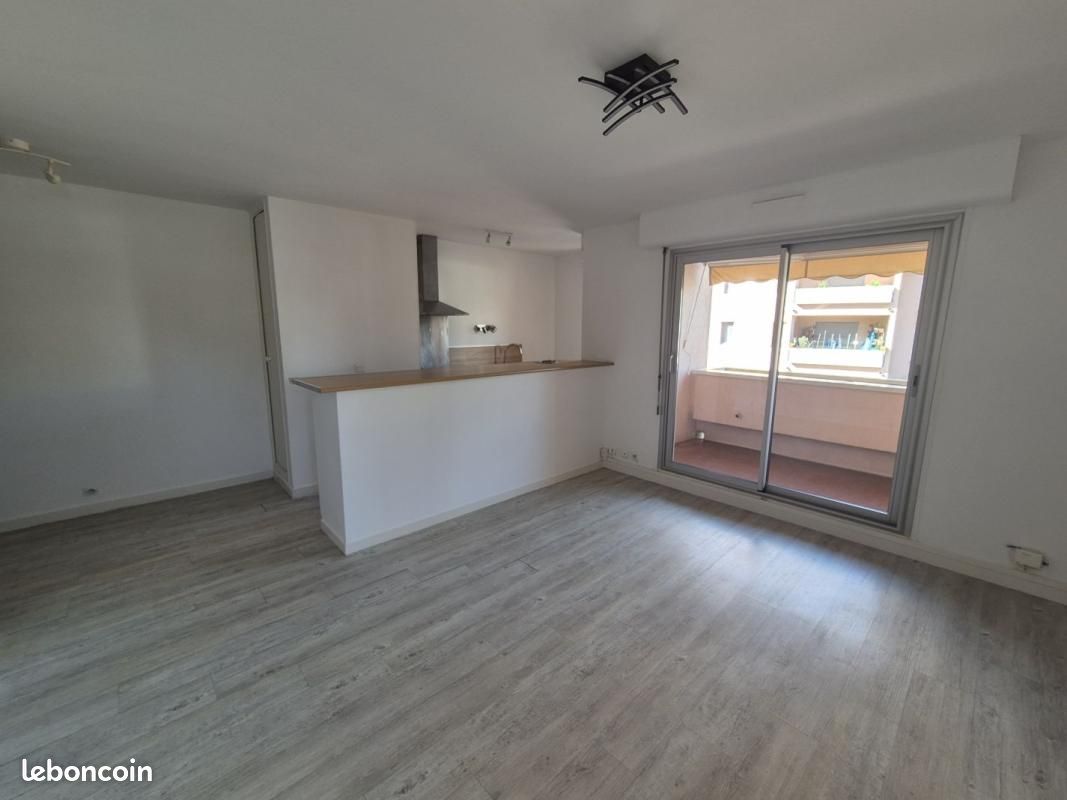 Appartement 2 pièces 44 m² · à Castelnau-le-Lez · 44 m² · 826 €/mois