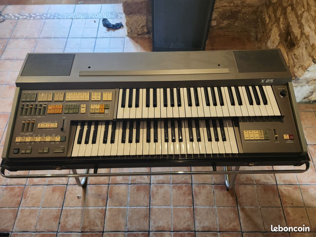 Orgue Elka X25 avec accessoires (image 9)