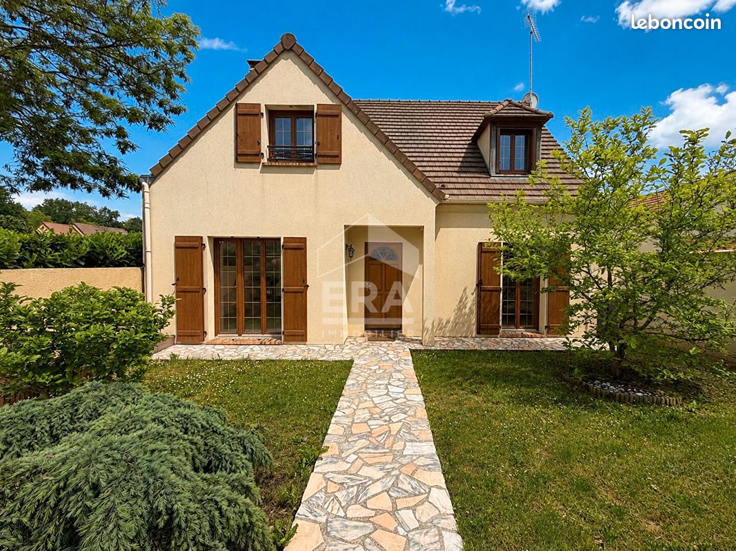 Maison 6 pièces 124 m² · à Moncourt-Fromonville · 124 m² · 340 000 €