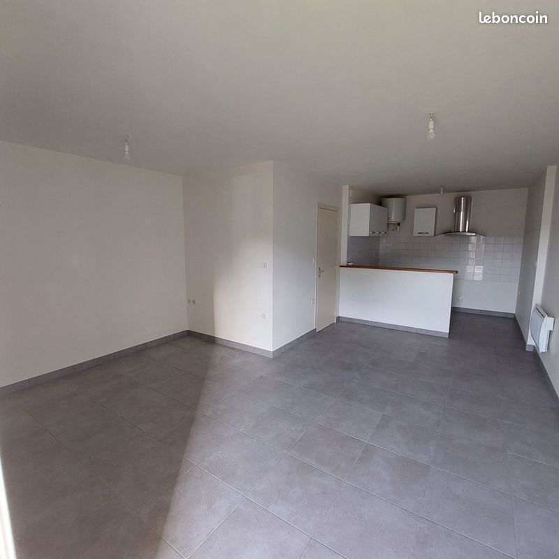 Appartement 2 pièces 54 m² · à Saintes · 54 m² · 548 €/mois