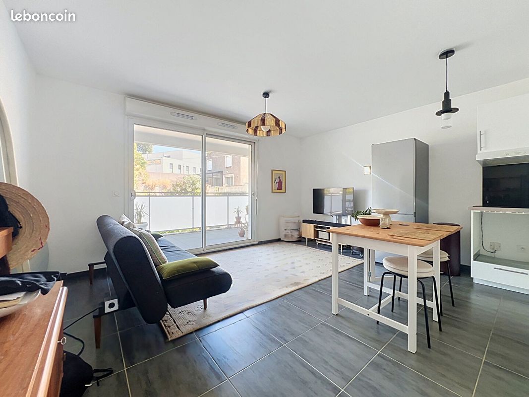 Appartement 3 pièces 55 m² · à Marseille · 55 m² · 250 000 €