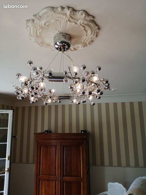 Lustre moderne (image 1)