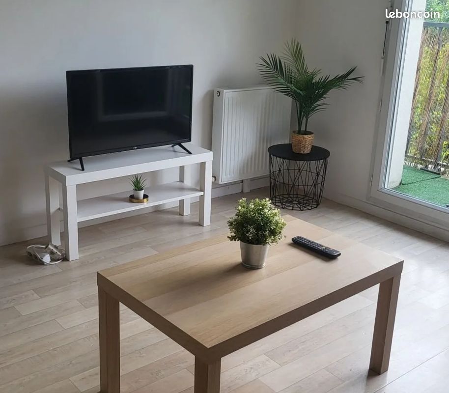 Appartement 1 pièce 26 m² · à Corbeil-Essonnes · 26 m² · 545 €