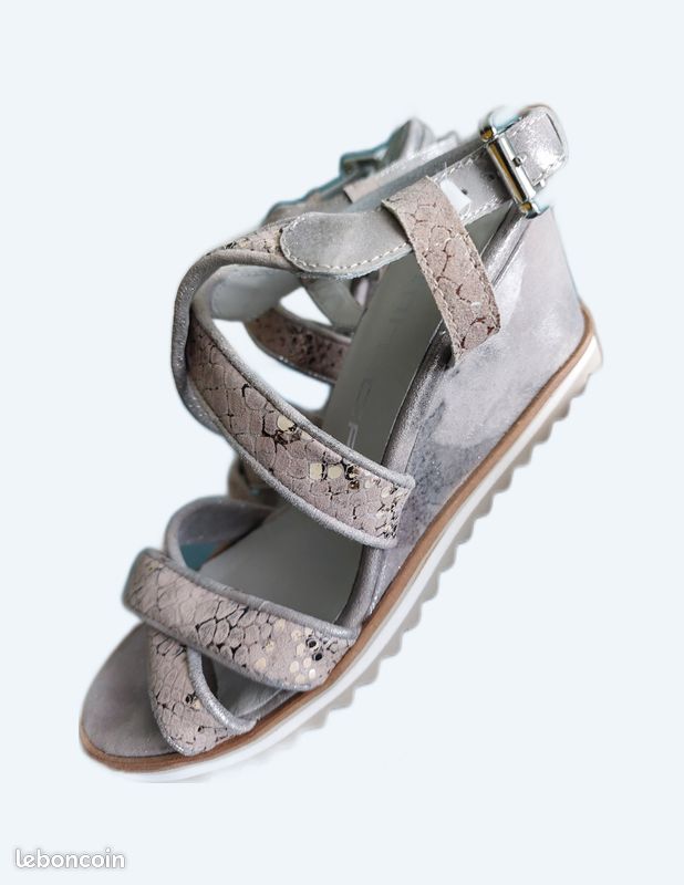Chaussures (image 1)