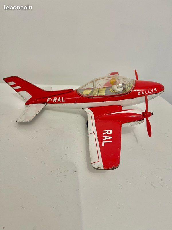 Vintage avion Joustra F-R RAL RALLYE moteur à friction pour pieces. | eBay