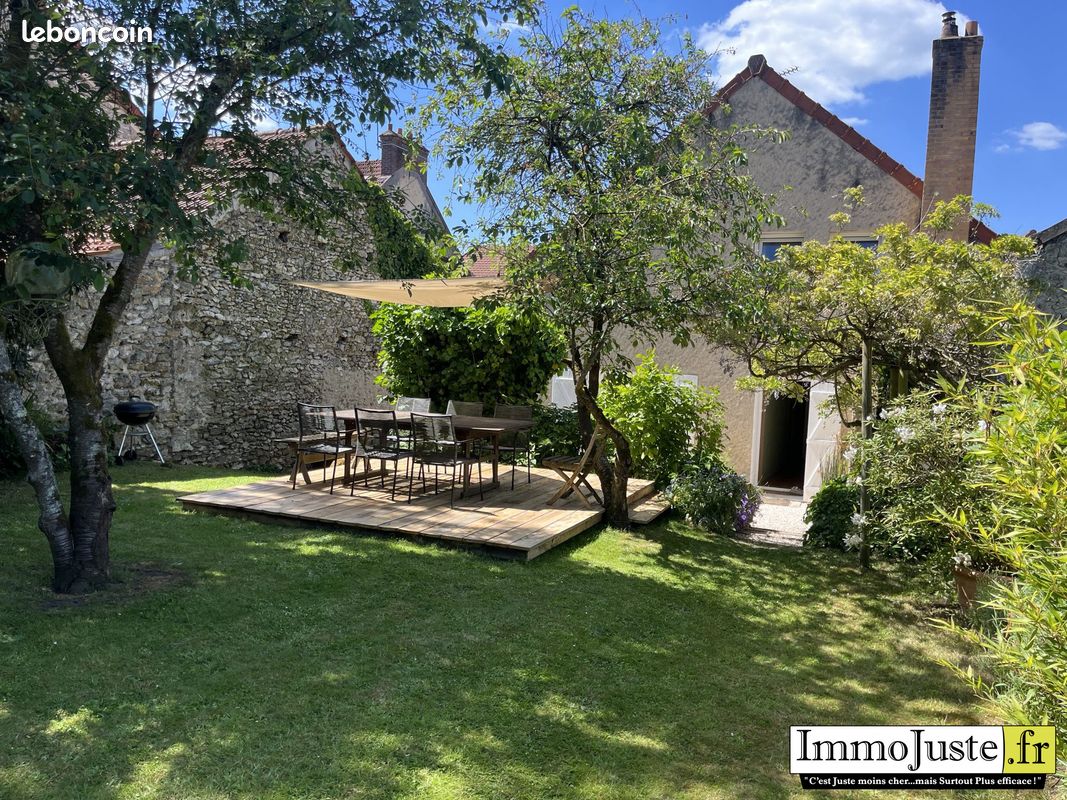 Maison 6 pièces 179 m² · à Auffargis · 179 m² · 599 500 €