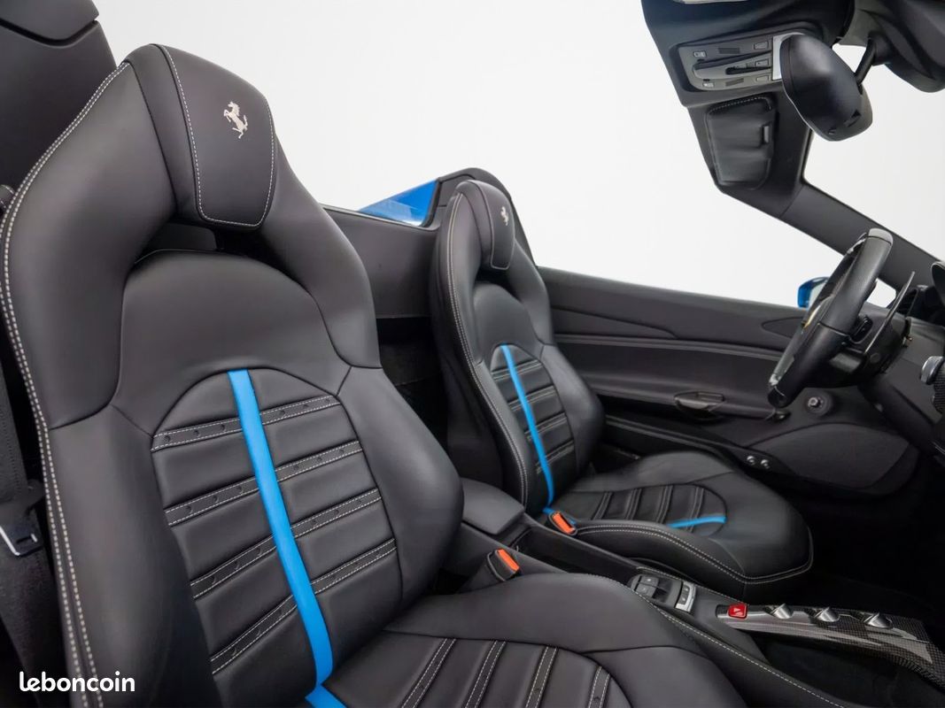 Ferrari 488 SPIDER 3.9 V8 670 CH DCT Approved Bleu Corsa 12 351 km volant carbone led sièges daytona (image 10)