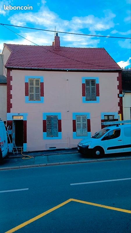 Local commercial 5 pièces 200 m² · à Montluçon · 200 m² · 200 000 €