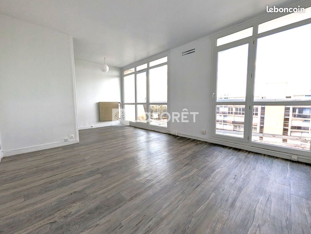 Appartement 1 pièce 32 m² · à Plaisir · 32 m² · 117 000 €