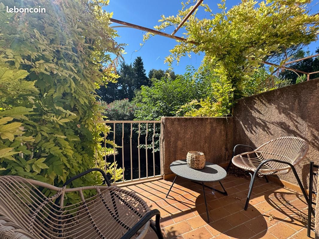 Appartement 1 pièce 24 m² · à Salon-de-Provence · 24 m² · 630 €/mois