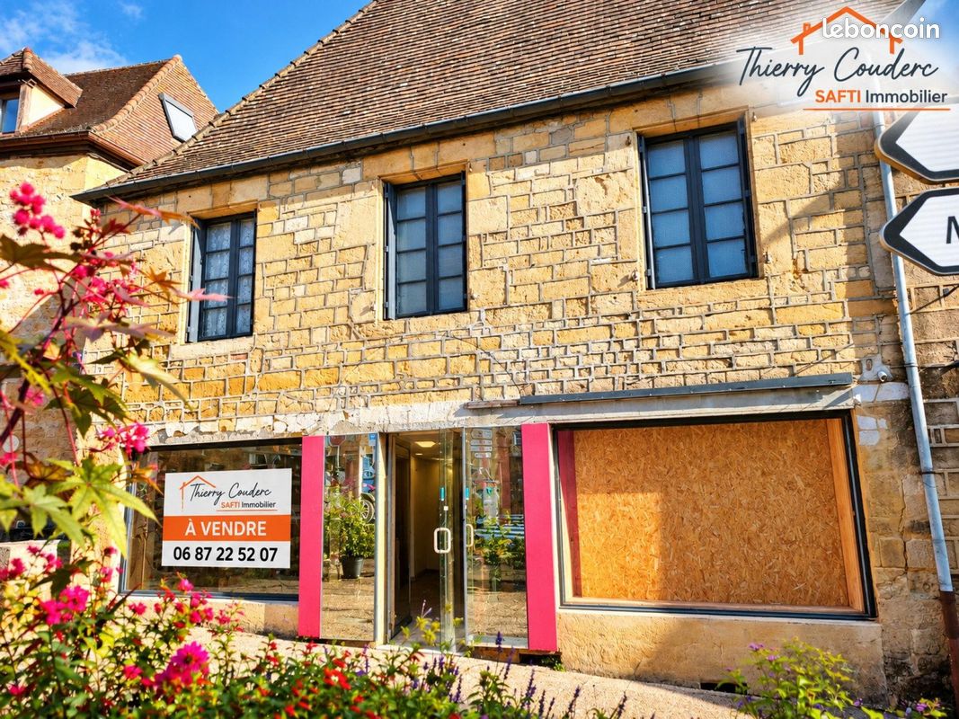 Maison 3 pièces 156 m² · à Gourdon · 156 m² · 83 000 €
