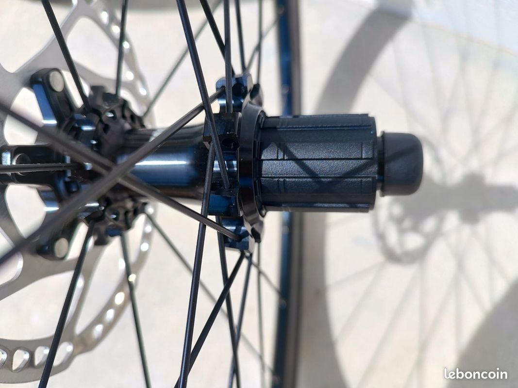 Roues Vision Team 35 NEUFS (image 5)