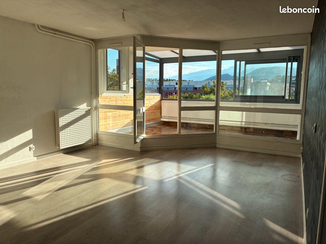 Parking 4 pièces 78 m² · à Grenoble · 78 m² · 89 000 €