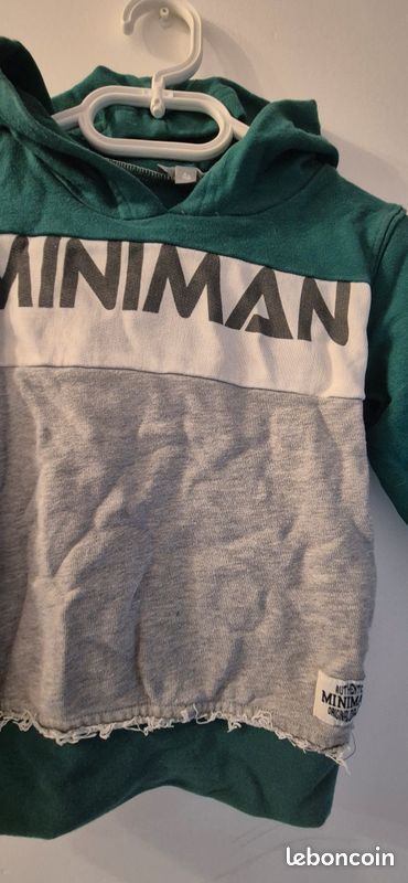 Sweat à capuche 4 ans (image 2)