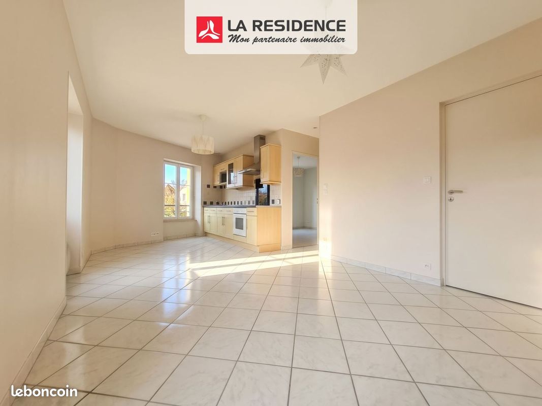 Appartement 3 pièces 65 m² · à Bréval · 65 m² · 790 €/mois