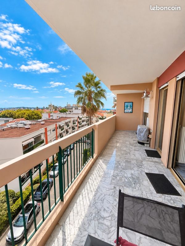 Appartement 2 pièces 50 m² · à Vallauris · 50 m² · 265 000 €