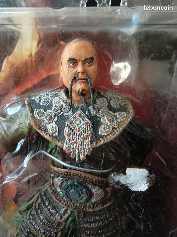 Figurine NECA – Pirates Des Caraïbes 3 : Sao Feng – Serie 1 – Sous Blister