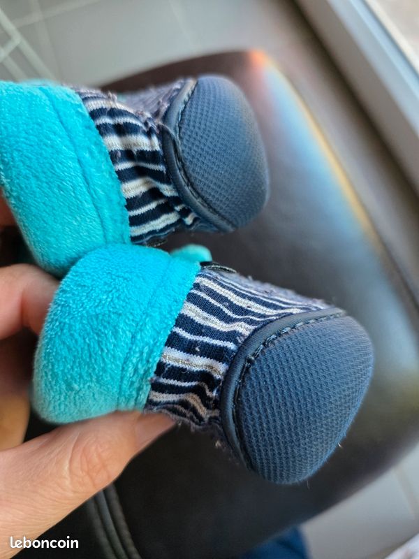 Chaussons chaud taille 25 unisexe (image 4)