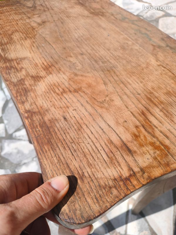 Table en bois vintage (image 4)