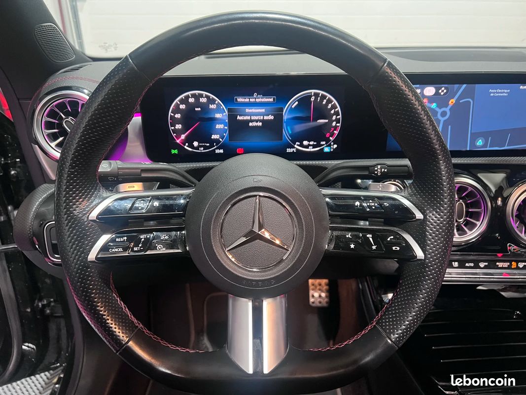 Mercedes-Benz CLASSE CLA 250e AMG Line - Suivi chez Mercedes - Full Options - Camera 360° - Carplay - Toit Ouvrant - Sieges avant Chauffants - Affichage tête haute (image 19)