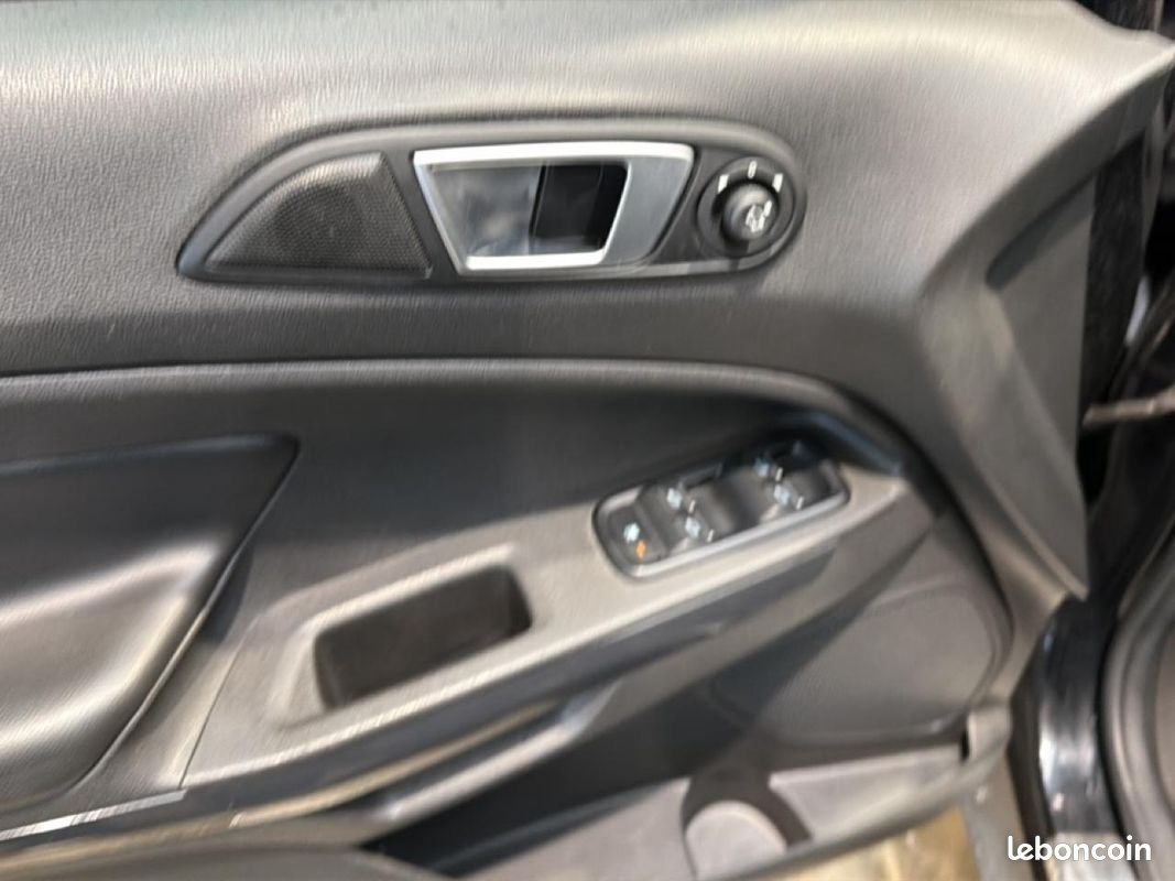 FORD ECOSPORT 1.0 ecoboost 140 st-line (image 15)