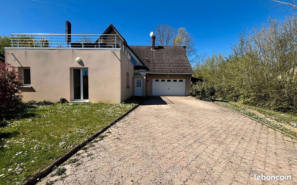 Maison 7 pièces 210 m² · à Boissise-le-Roi · 210 m² · 399 000 €